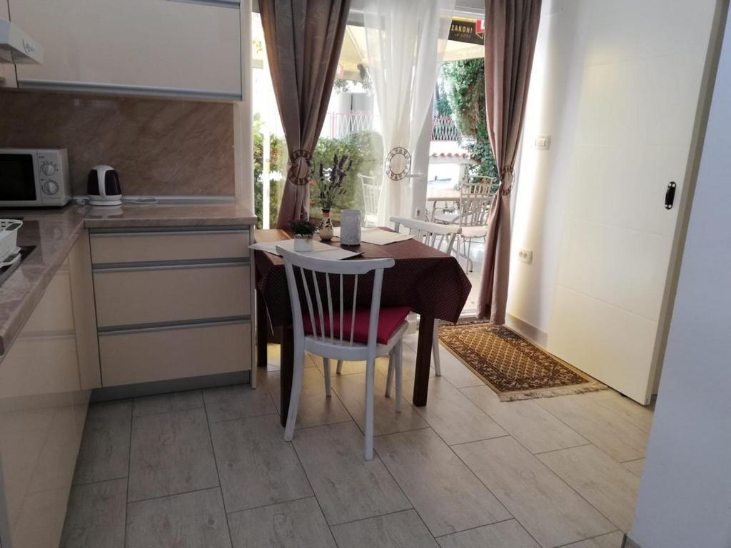 Apartments With A Parking Space Pakostane, Biograd - 22375 Zewnętrze zdjęcie
