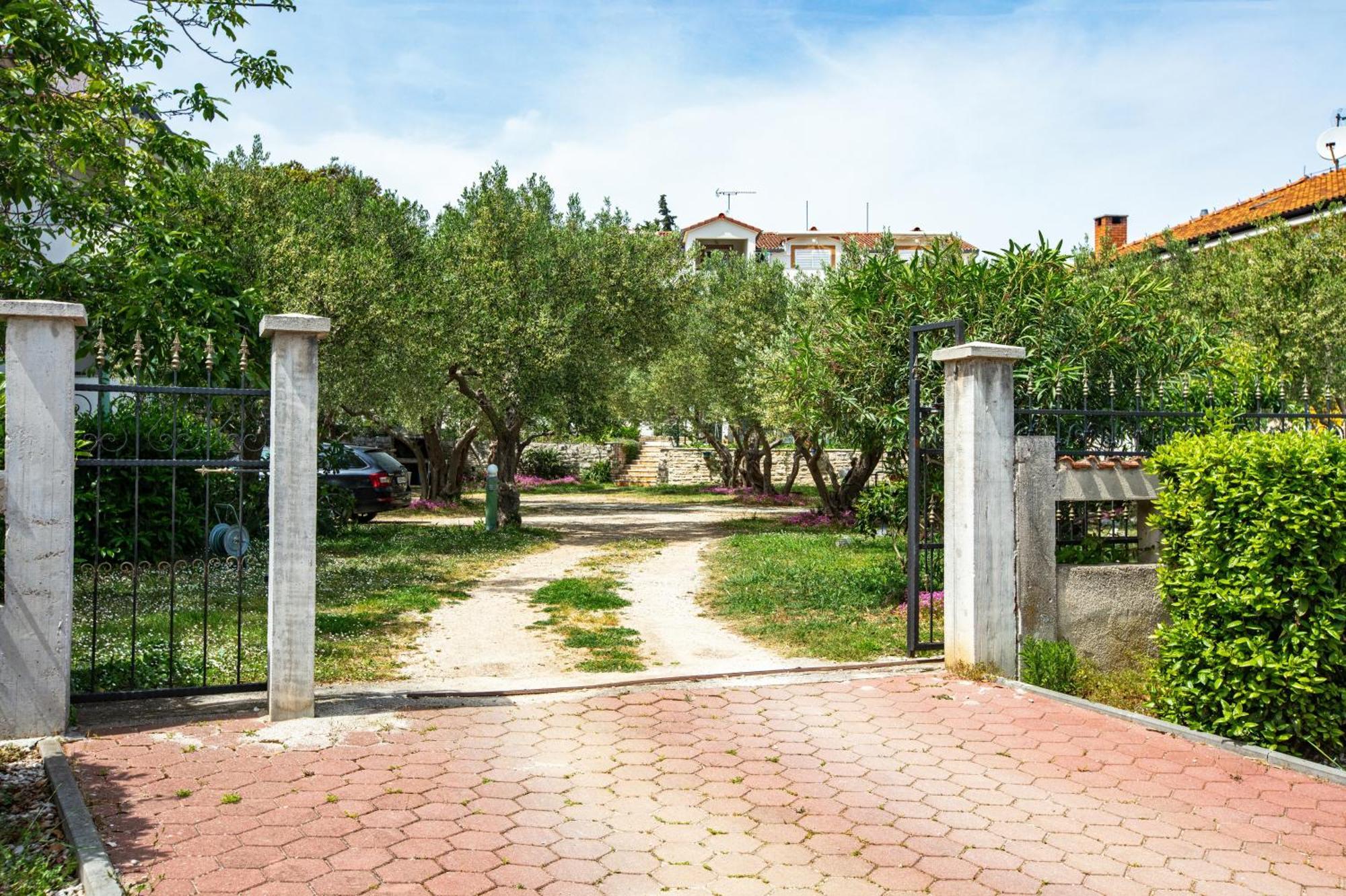 Apartments With A Parking Space Pakostane, Biograd - 22375 Zewnętrze zdjęcie